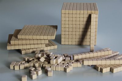 Bas 10, Re-Wood träfärg
